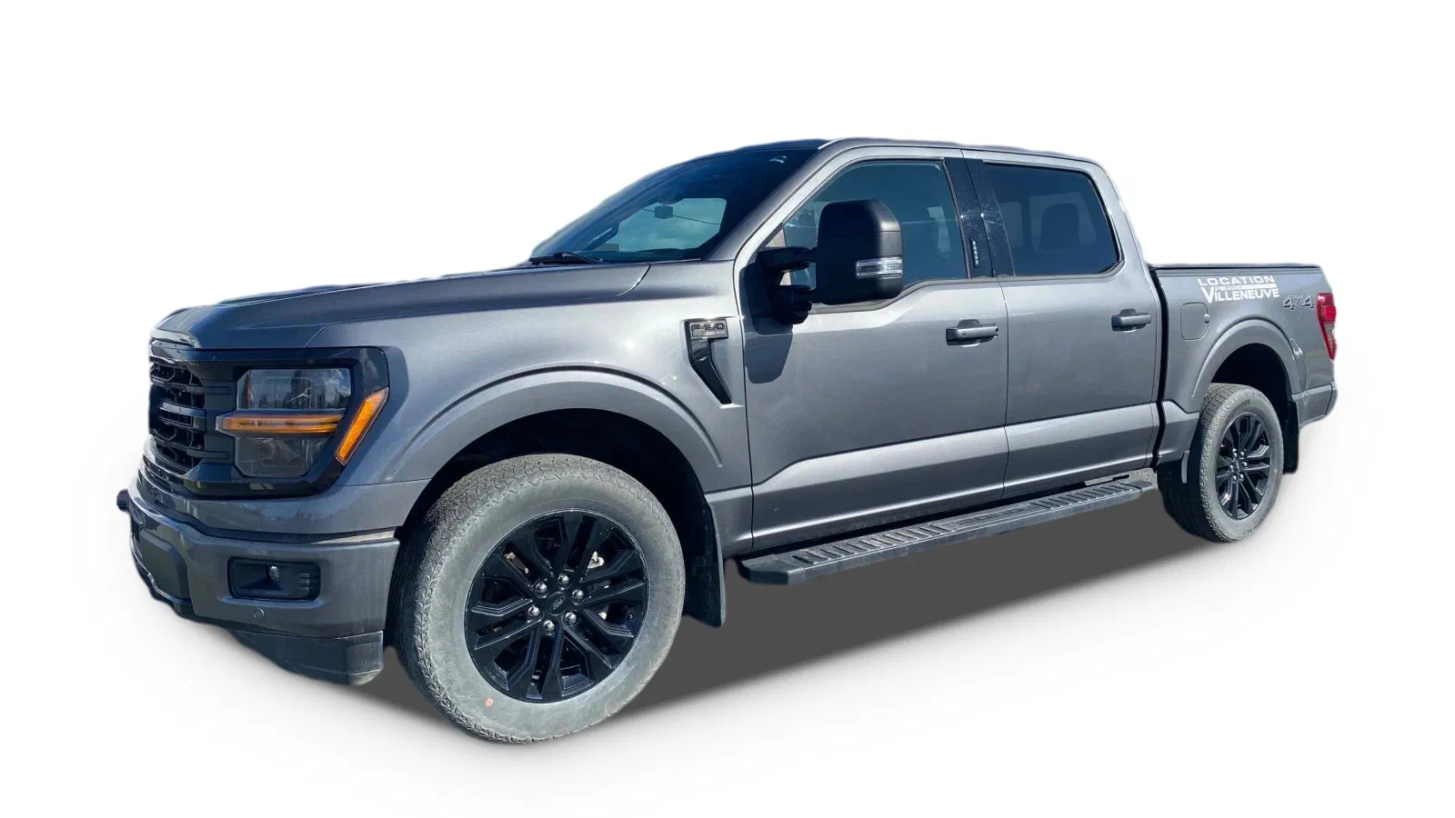 Ford F-150 XLT 303A gris à cabine double offert en location chez Location Pierre Villeneuve à Matane